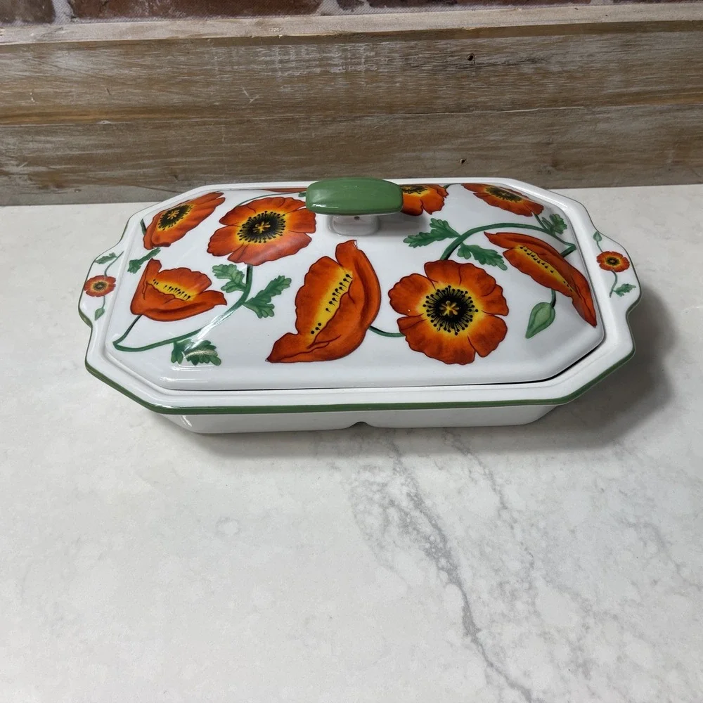 Vintage Cook Street Poppy Divided Covered Casserole Serving Dish